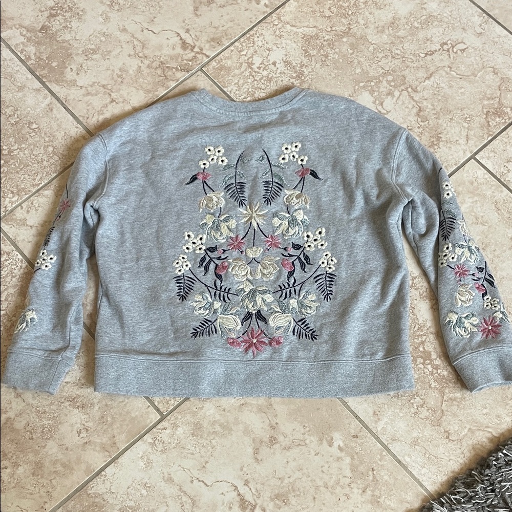 Driftwood Teddy embroidered sweatshirt size small